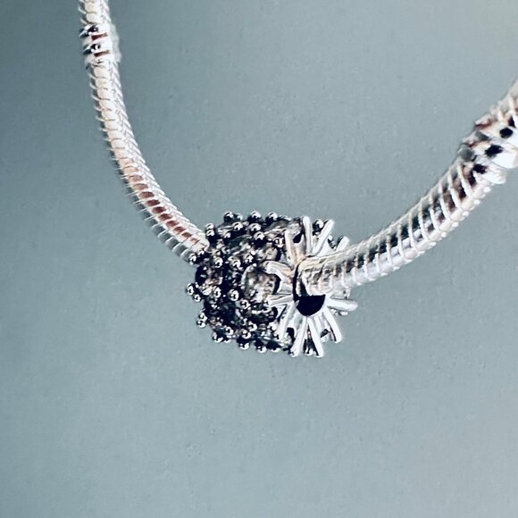 NEW Authentic Pandora Silver CLEAR Sparkle Charm / Pandora Bracelet - Picture 4 of 6
